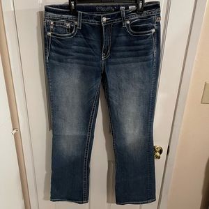 Miss Me Jeans. Bootcut. Style Chloe. Size 34. Inseam 32